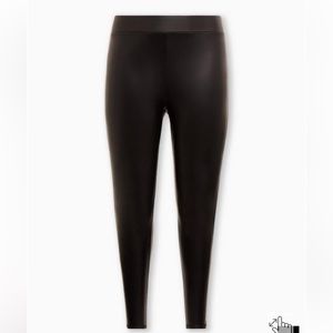 Torrid Women's Full Length Signature Waist Pu Leggings Black Size 2